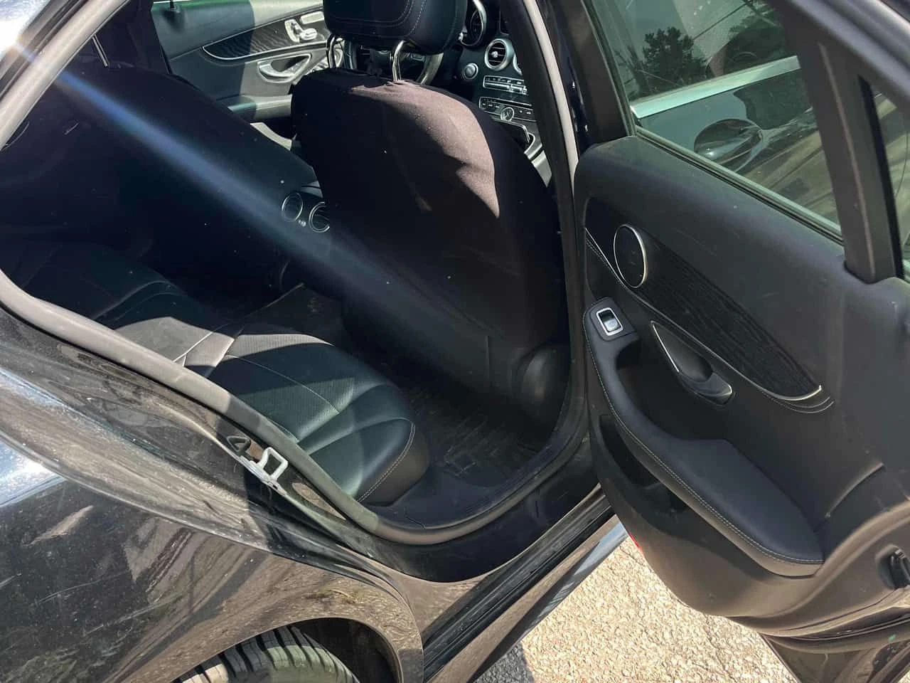 Mercedes-Benz C 300 * CARFAX * ЦЕНА ДО БГ, снимка 12 - Автомобили и джипове - 55333026