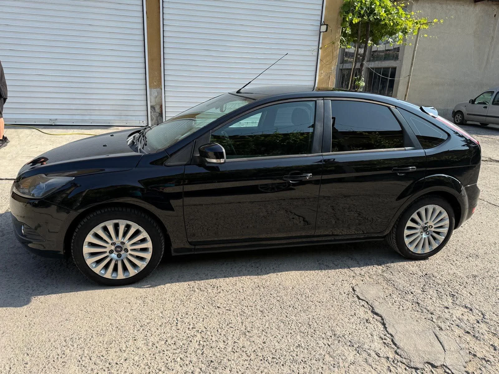 Ford Focus Ford Focus 2.0i - 16v Газ, снимка 11 - Автомобили и джипове - 55402822