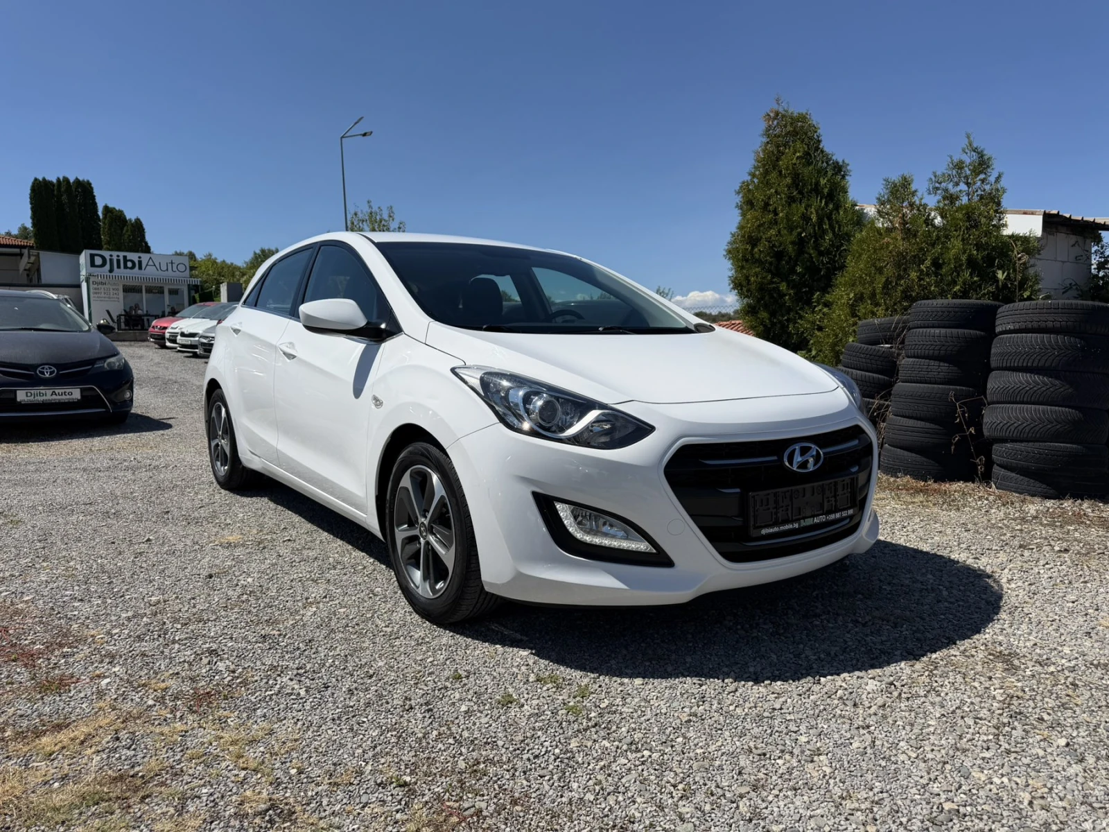 Hyundai I30 1.4I- 142000 original km., снимка 2 - Автомобили и джипове - 55728027