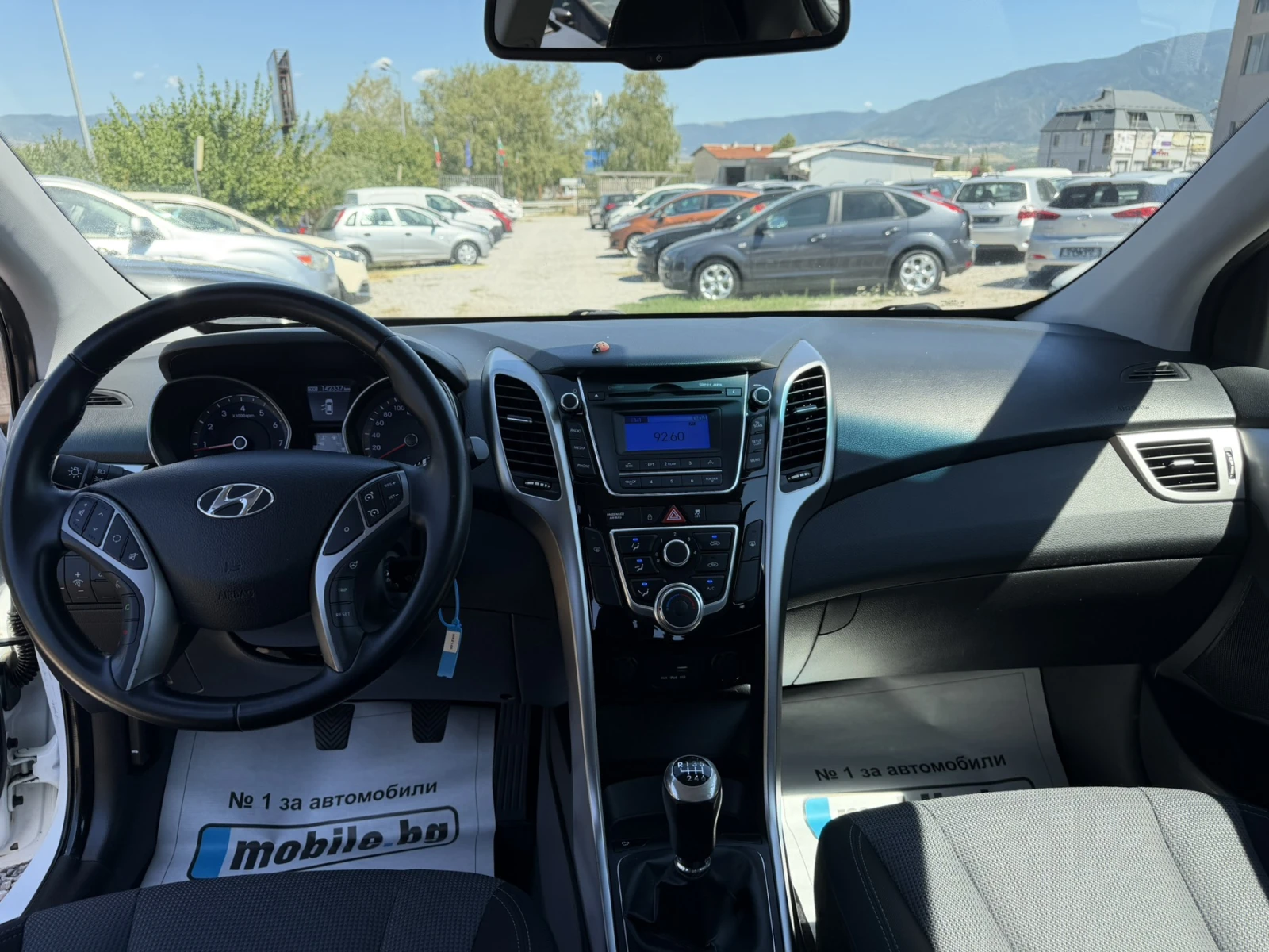 Hyundai I30 1.4I- 142000 original km., снимка 15 - Автомобили и джипове - 55728027