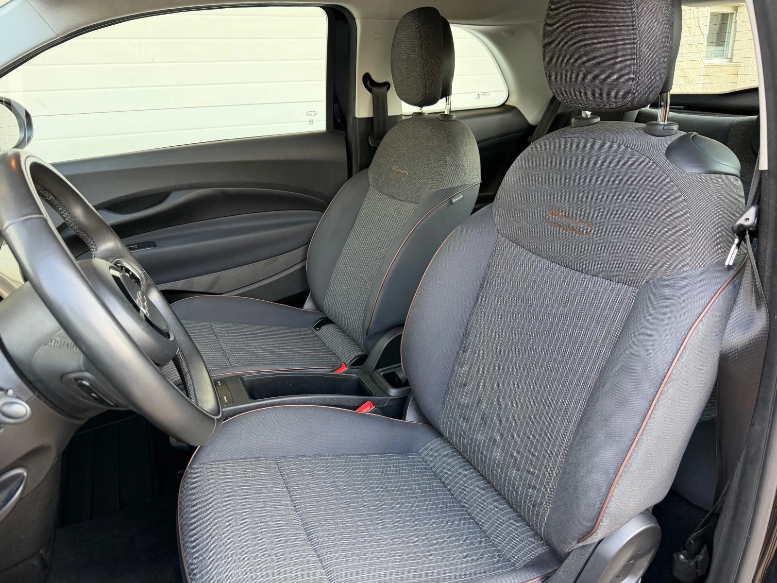 Fiat 500e Icon 42 kWh, снимка 8 - Автомобили и джипове - 55827298