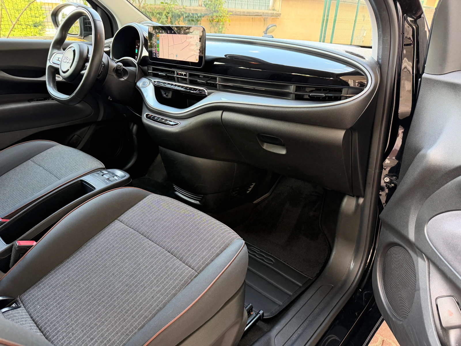 Fiat 500e Icon 42 kWh, снимка 9 - Автомобили и джипове - 55827298