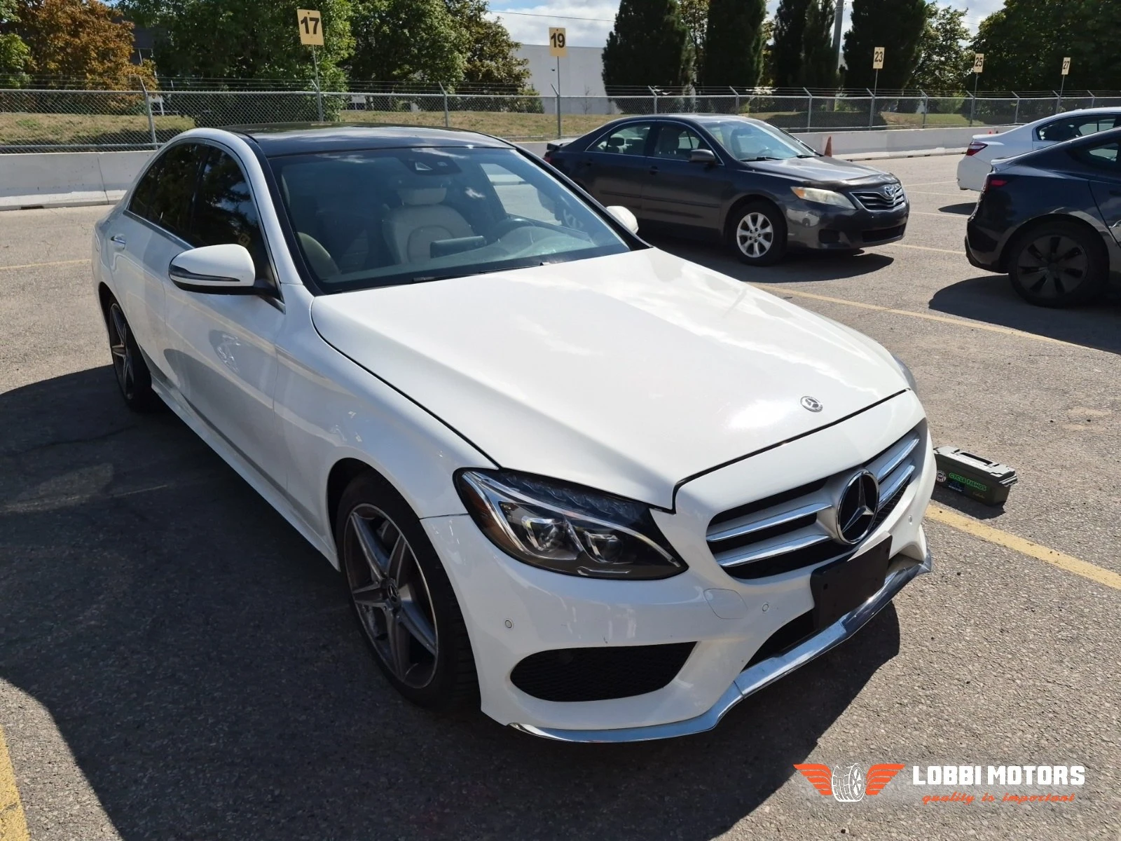 Mercedes-Benz C 300, снимка 2 - Автомобили и джипове - 55928521