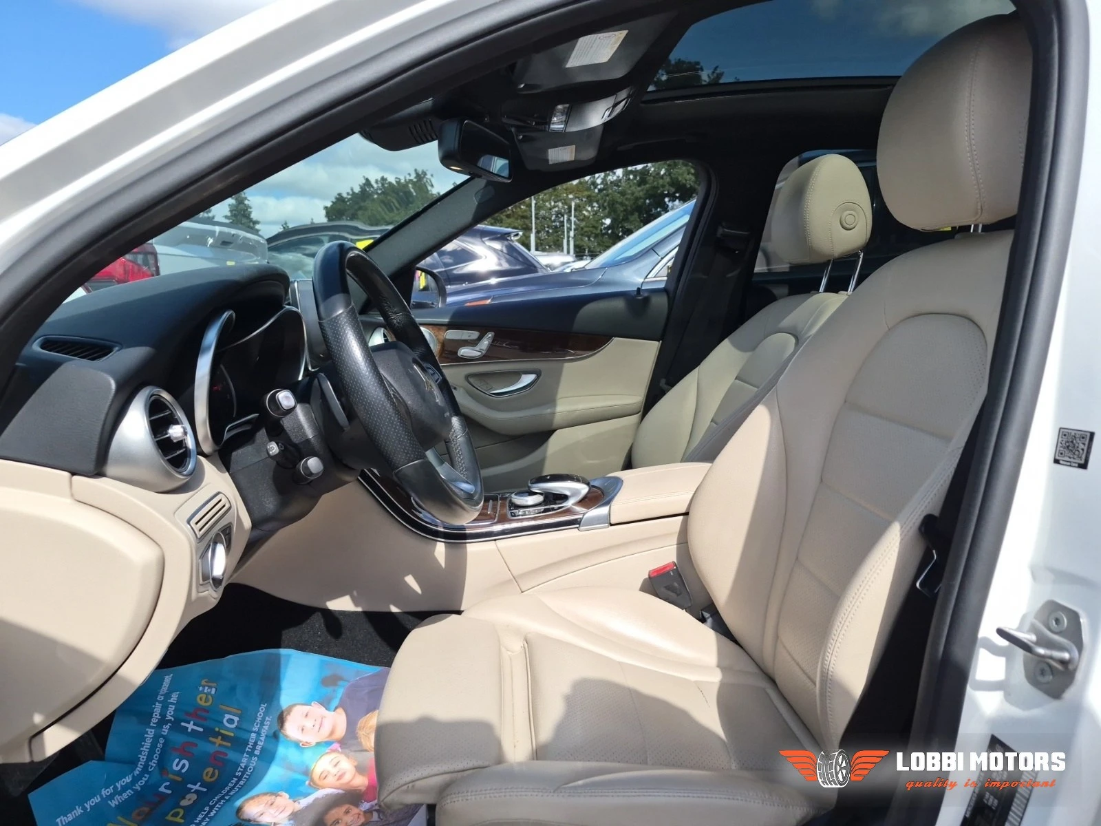 Mercedes-Benz C 300, снимка 5 - Автомобили и джипове - 55928521