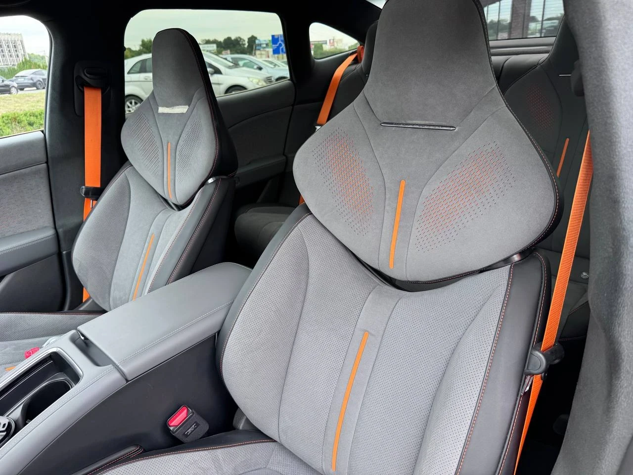 Zeekr 001 007 performance , снимка 14 - Автомобили и джипове - 55981496