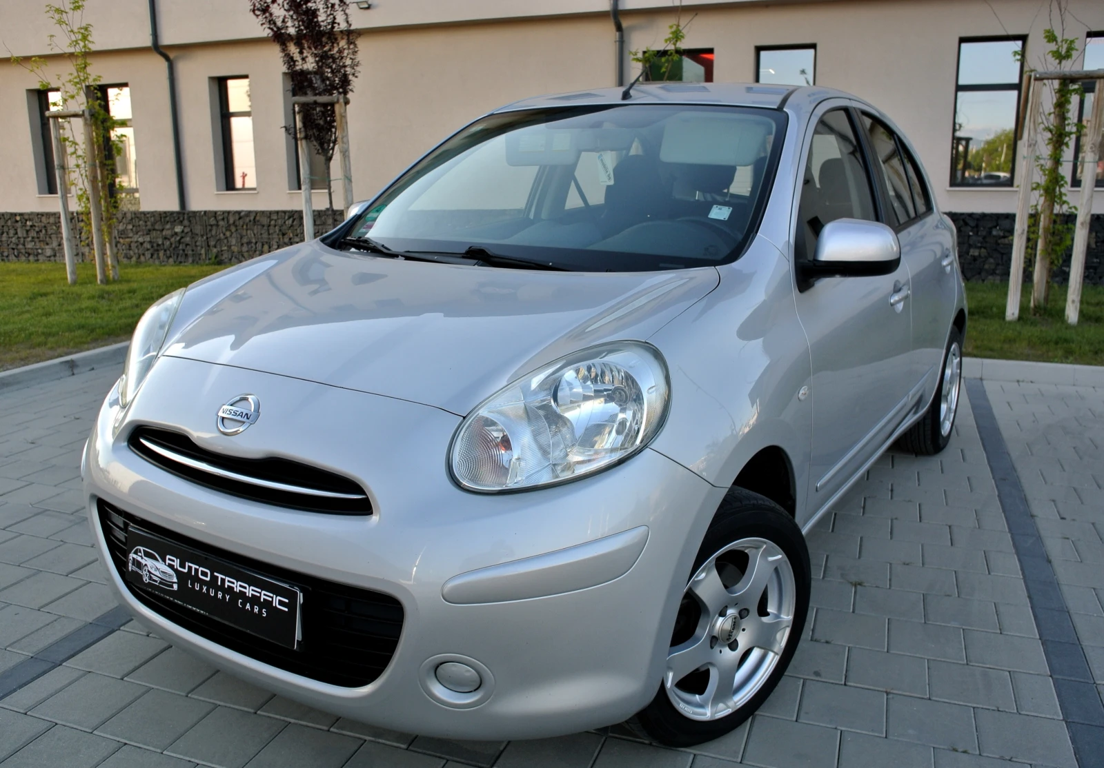 Nissan Micra 1.2i* РЕГИСТРИРАН* КЛИМАТРОНИК* АВТОПИЛОТ* EURO 5, снимка 5 - Автомобили и джипове - 56200398