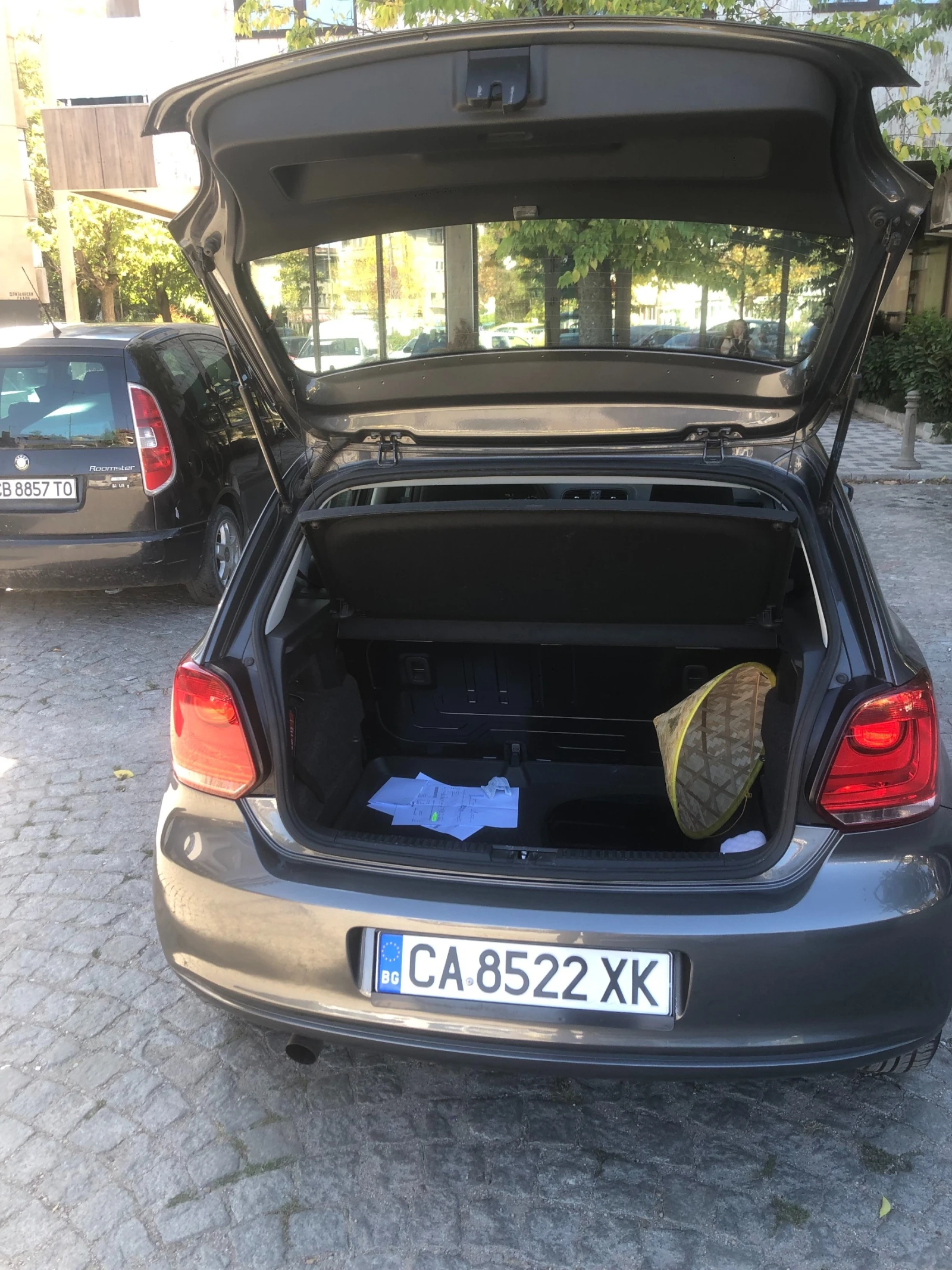 VW Polo 1.6 TDI, снимка 6 - Автомобили и джипове - 56316517