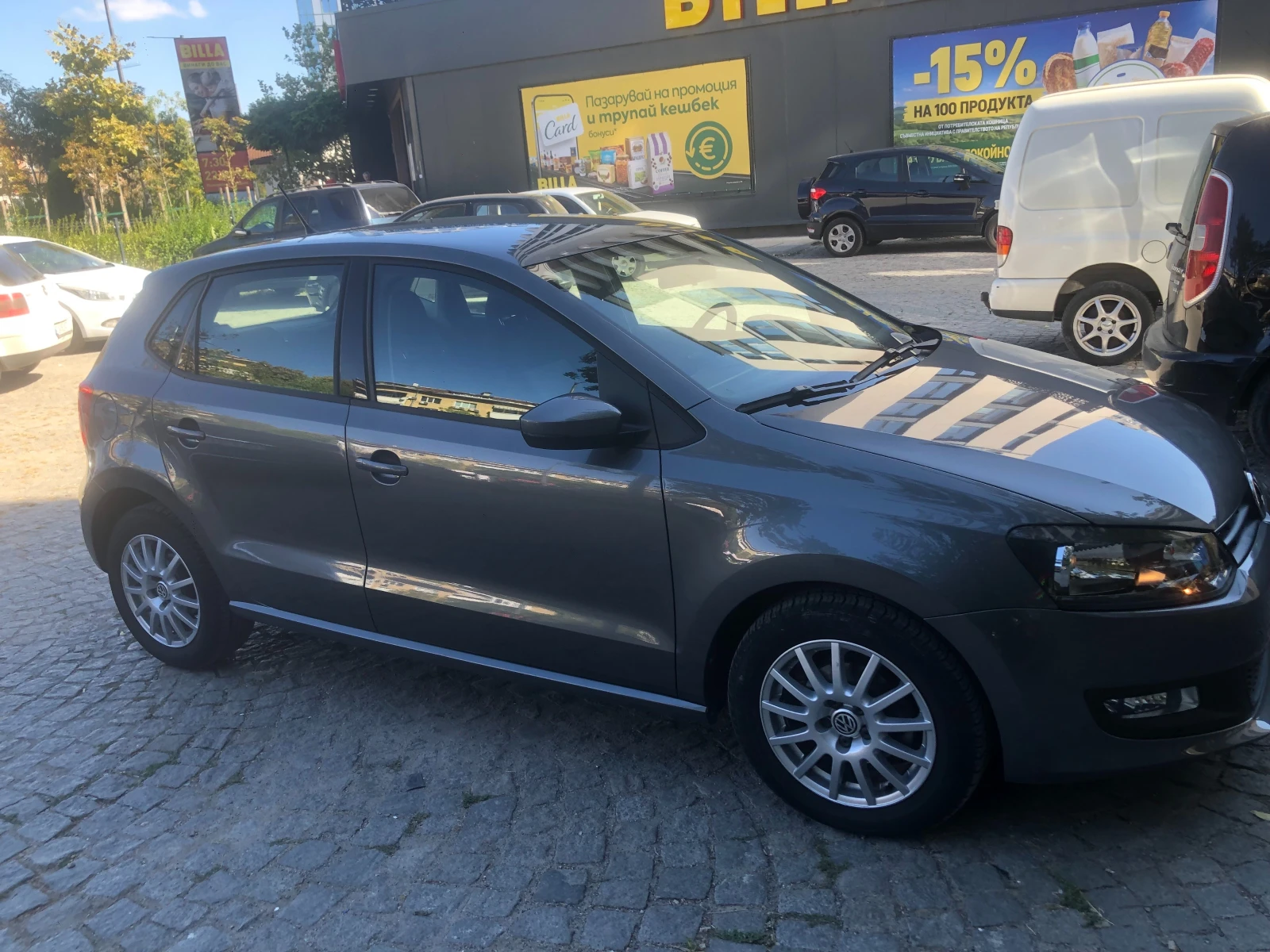 VW Polo 1.6 TDI, снимка 2 - Автомобили и джипове - 56316517