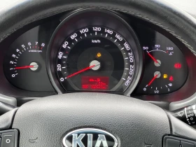 Kia Sportage 1.6i ГАЗ БЕНЗИН ИТАЛИЯ ПАНОРАМА, снимка 12