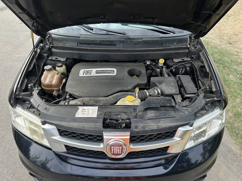 Fiat Freemont, снимка 13 - Автомобили и джипове - 52727356