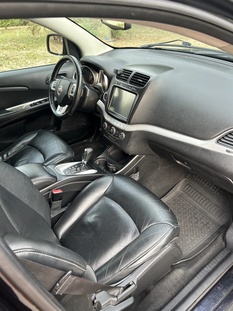 Fiat Freemont, снимка 7 - Автомобили и джипове - 52727356