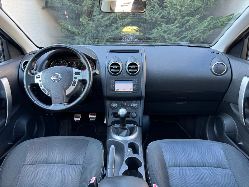 Nissan Qashqai 1.6 NAVI PANORAMA 360VIEW PARKTRONIK, снимка 13 - Автомобили и джипове - 52310007