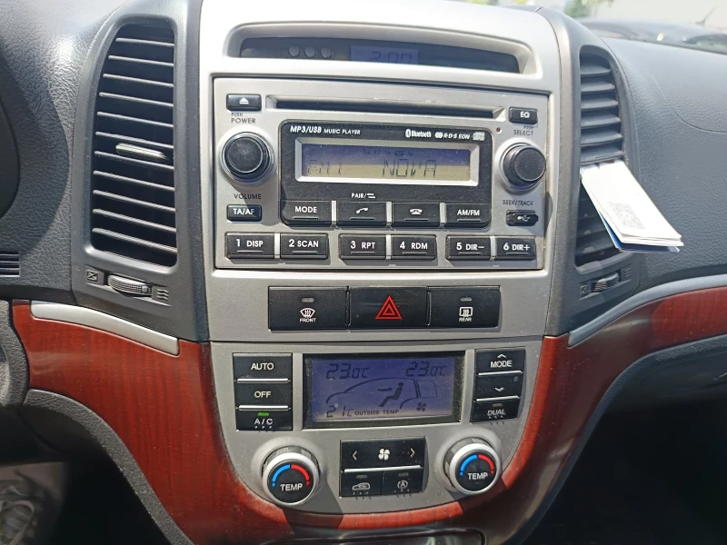 Hyundai Santa fe, снимка 13 - Автомобили и джипове - 52333350