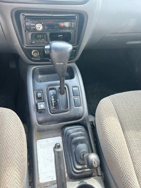 Suzuki Grand vitara, снимка 11 - Автомобили и джипове - 52627522