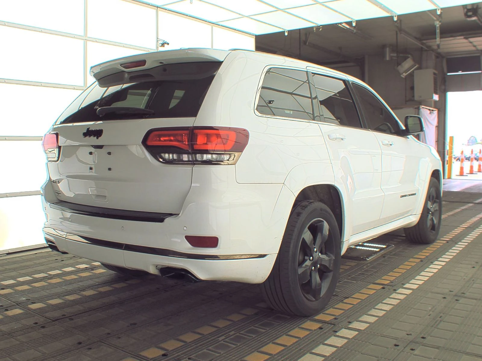 Jeep Grand cherokee High Altitude Edition* 8ZF* ОБДУХВАНЕ* ПОДГРЕВИ*  - изображение 6