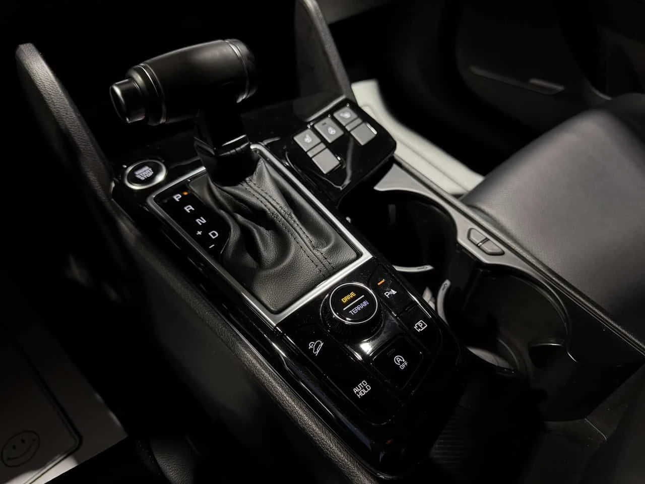 Kia Sportage X-line* ПАНОРАМА* REMOTE START* ФИКСИРАНА ЦЕНА* , снимка 17 - Автомобили и джипове - 53997730