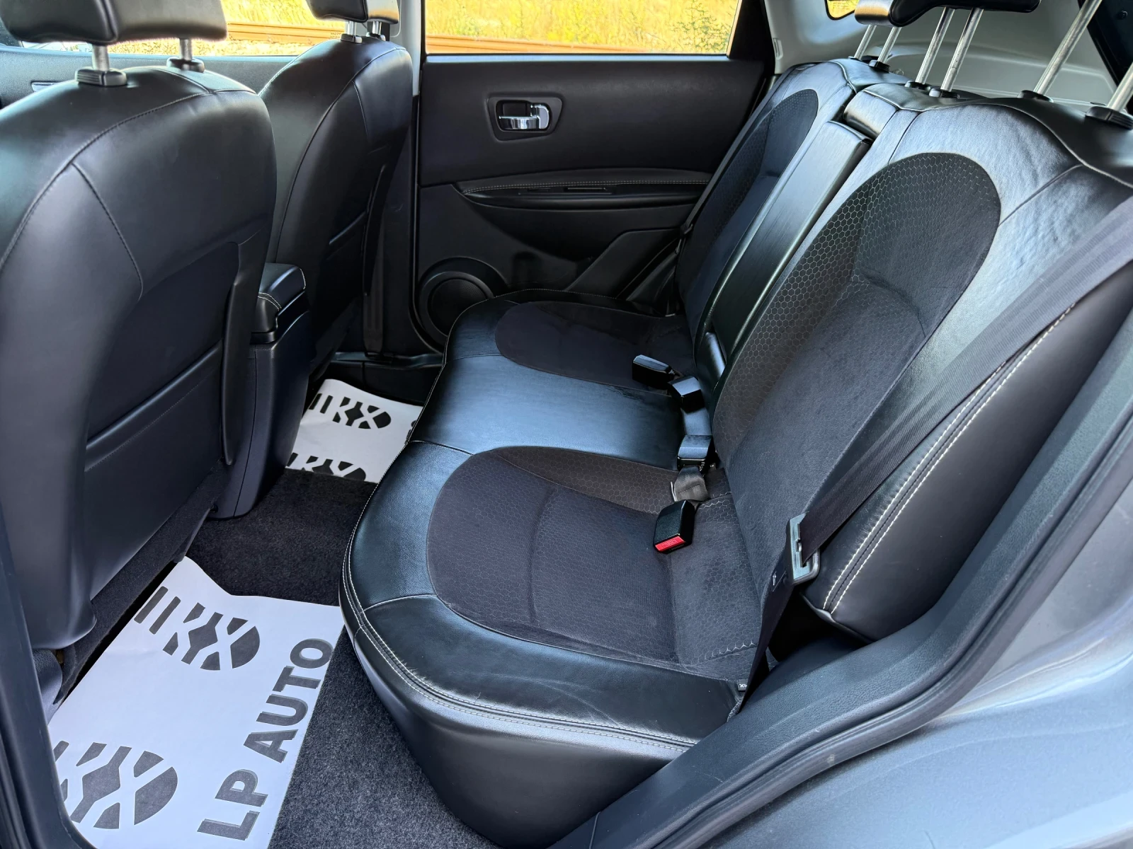Nissan Qashqai * 1.5* Dci* 110к.с* N-Tec* 360CAM* Panorama* Кожа, снимка 10 - Автомобили и джипове - 55157563