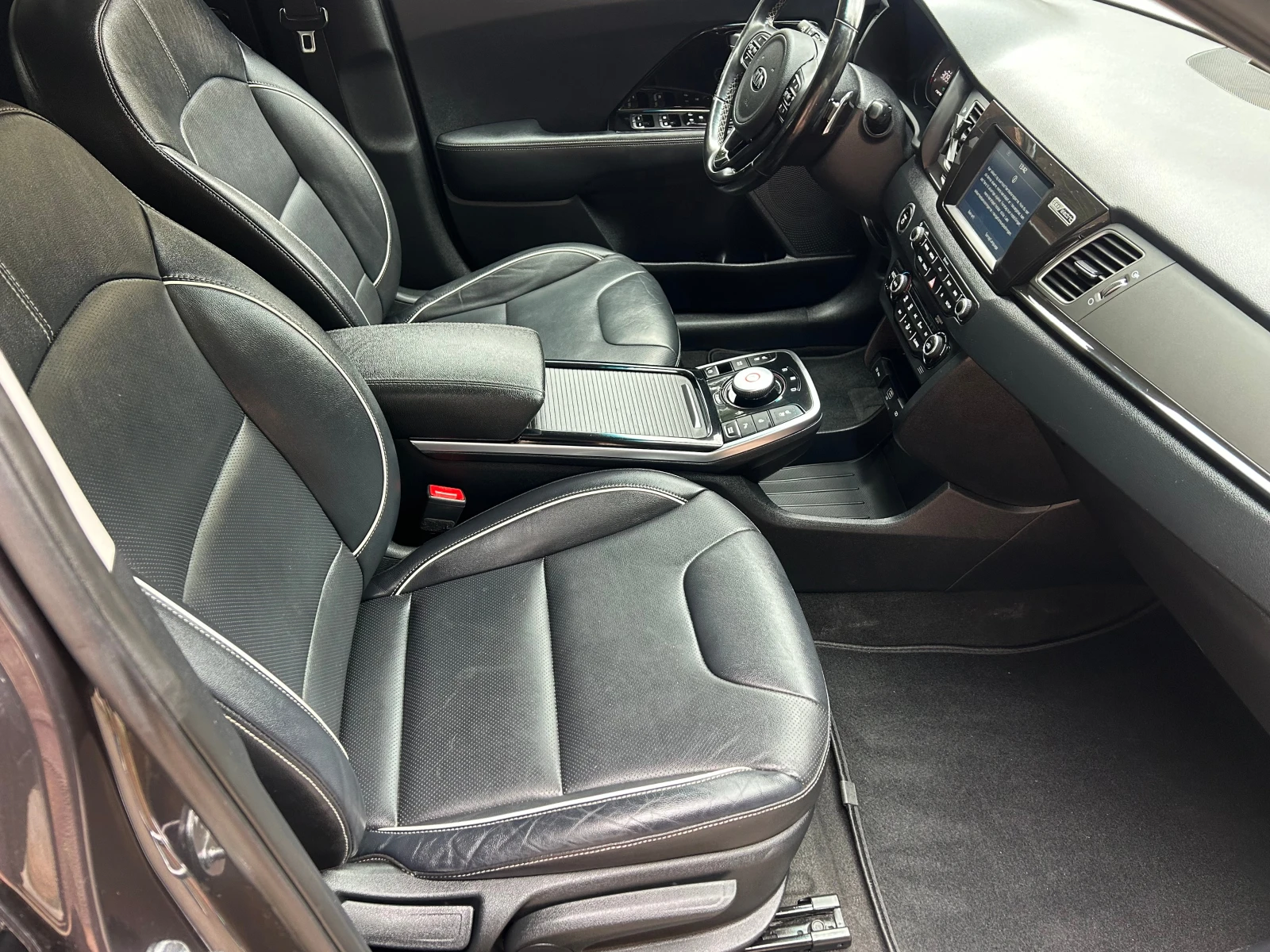 Kia Niro 64KWh/DINAMIK LINE, снимка 11 - Автомобили и джипове - 55424294