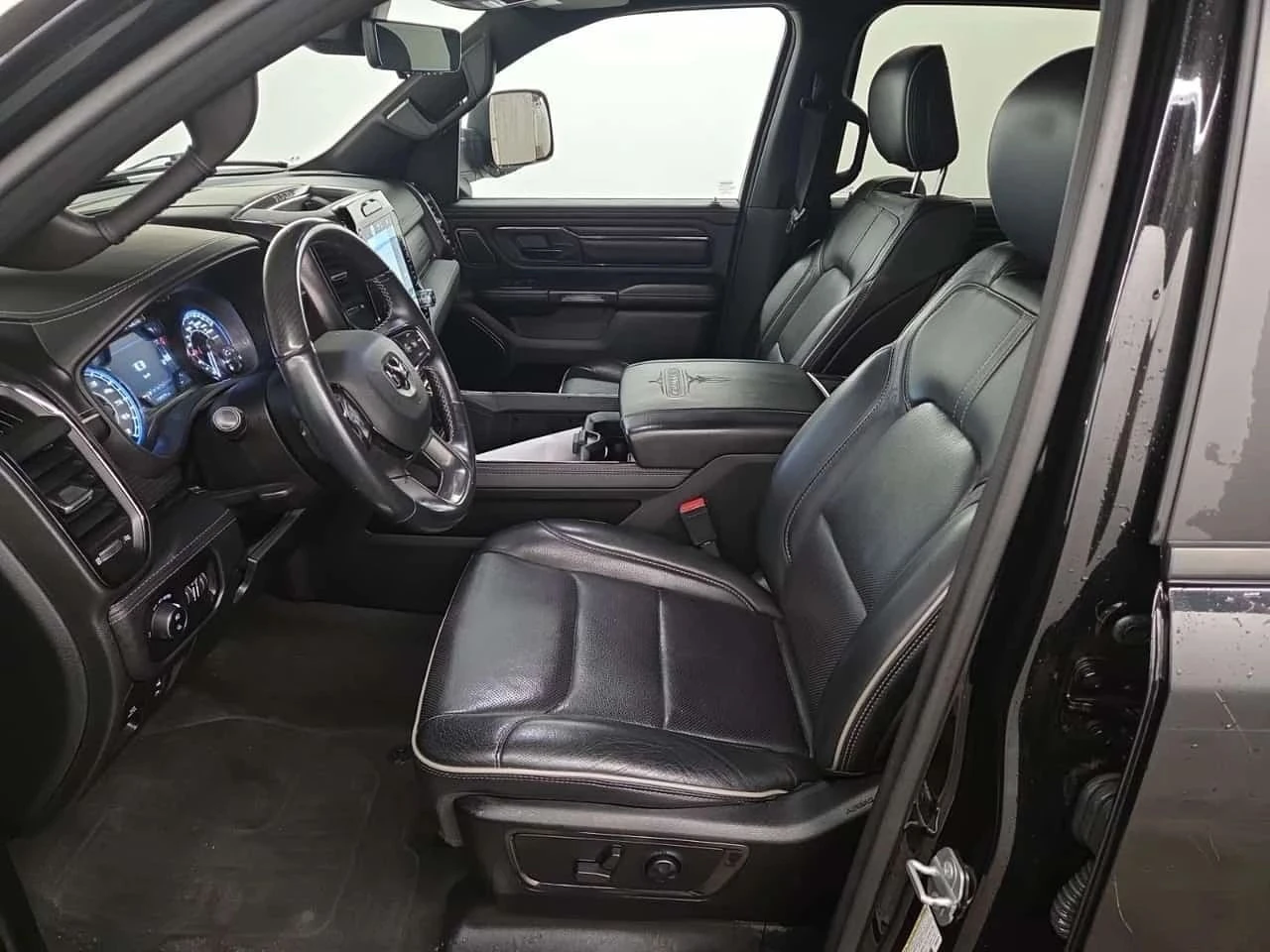 Dodge RAM 1500, снимка 5 - Автомобили и джипове - 56740171