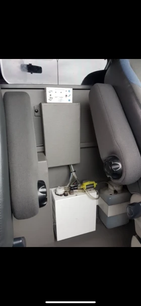 Renault Trafic AMBULANCE / ЛИНЕЙКА, снимка 9