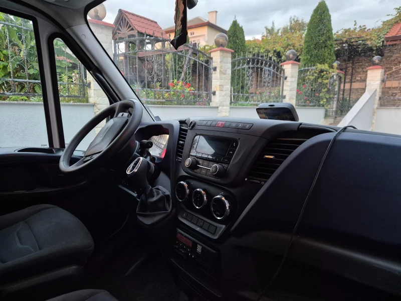 Iveco Daily 70C ТАХОГРАФ, снимка 8 - Бусове и автобуси - 51695635