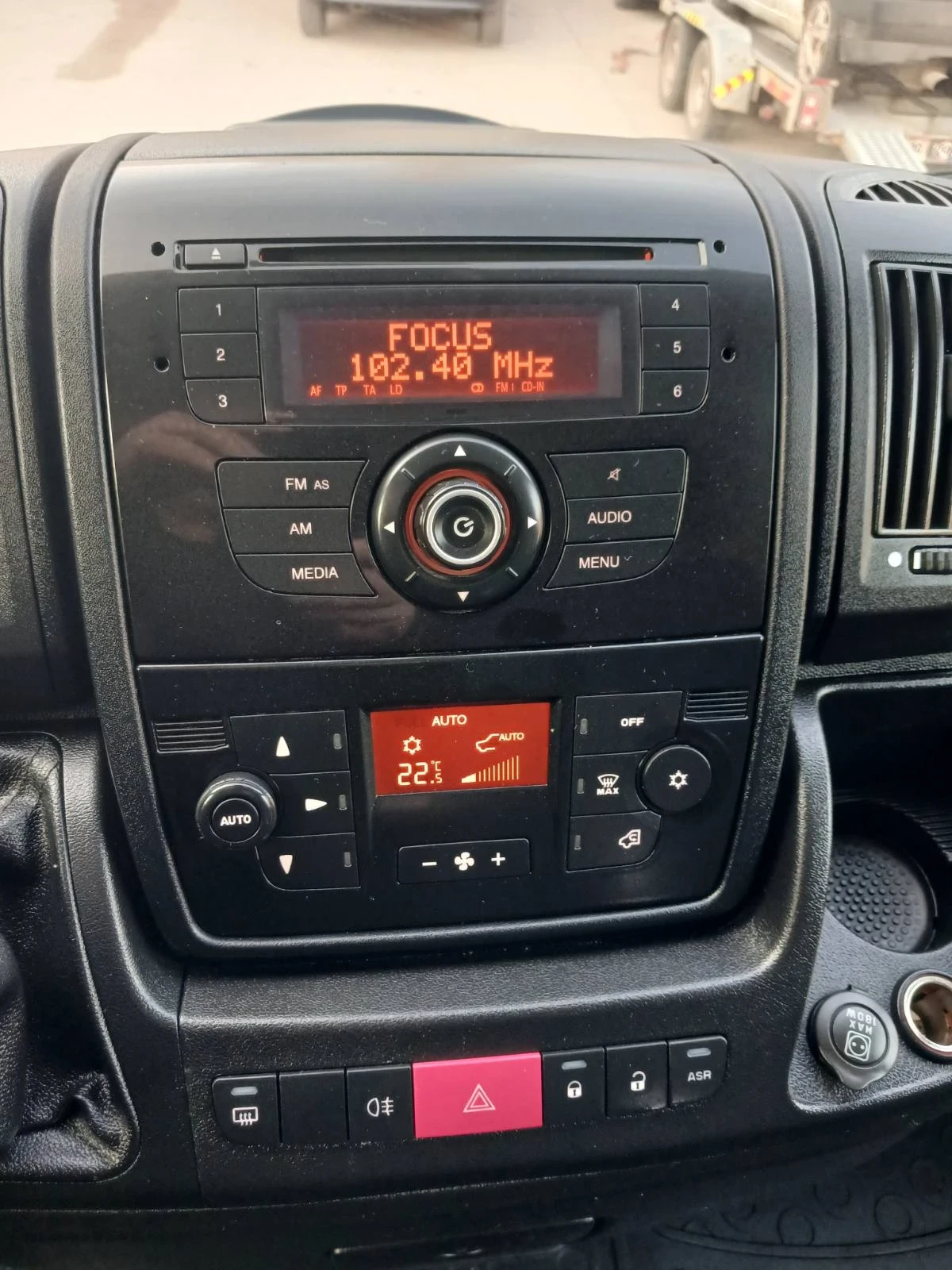 Citroen Jumper 3.0, снимка 10 - Бусове и автобуси - 53739153