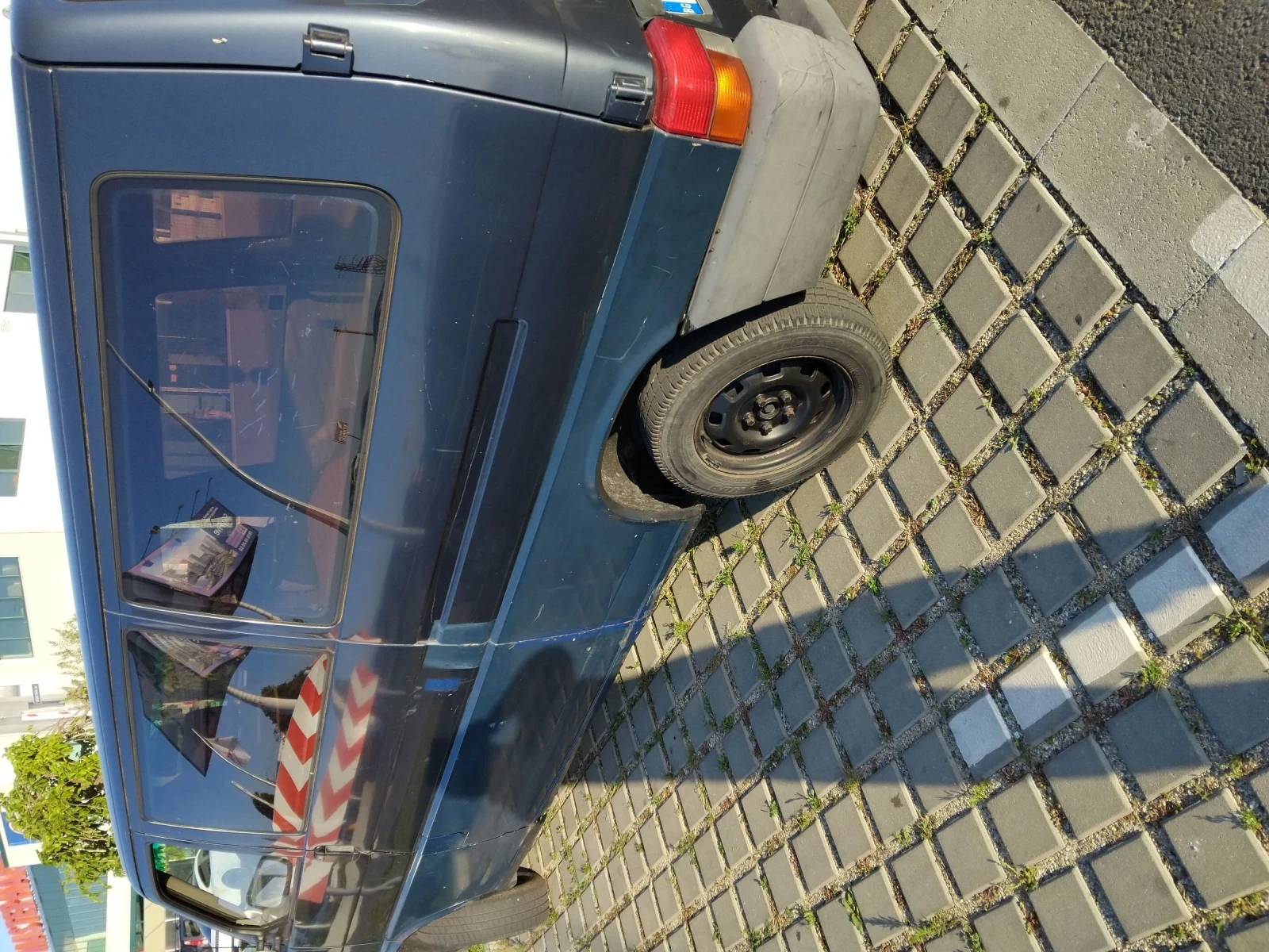 VW Caravelle T4, снимка 2 - Бусове и автобуси - 54053550