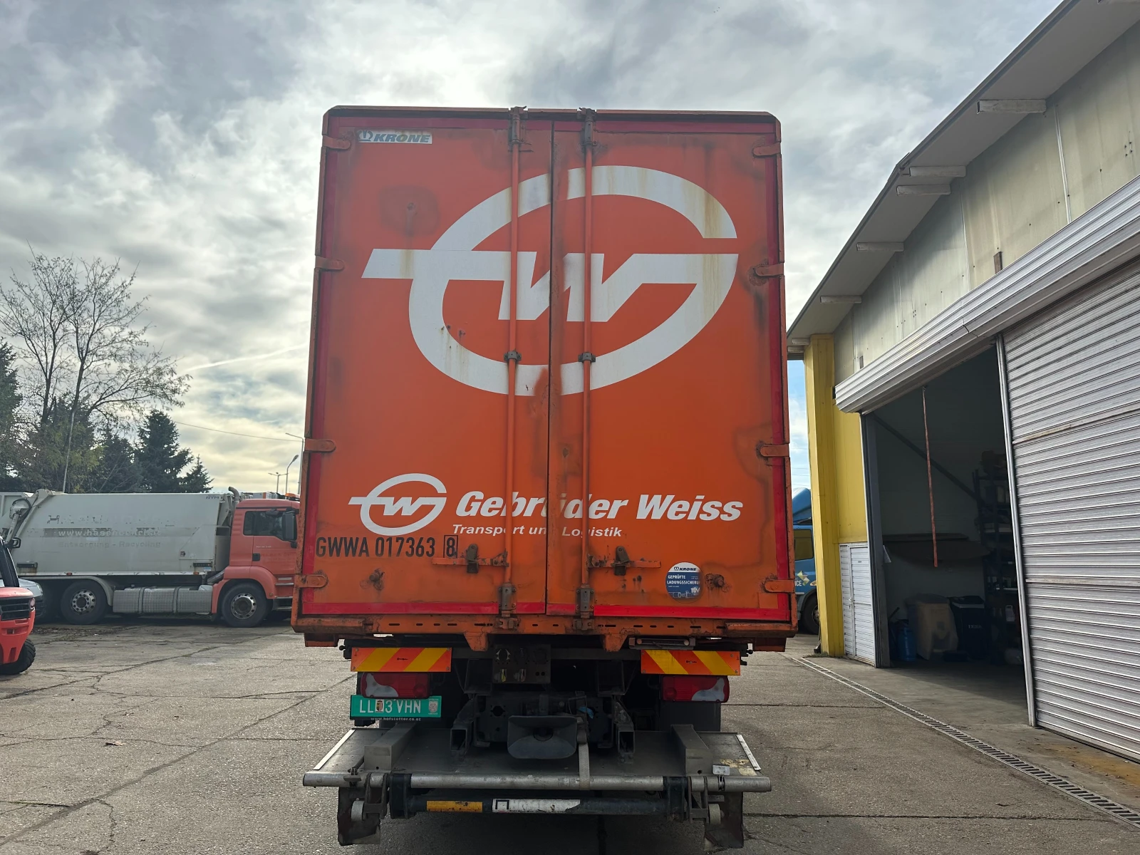 Man Tga 26.440 6X2.2LL - изображение 7