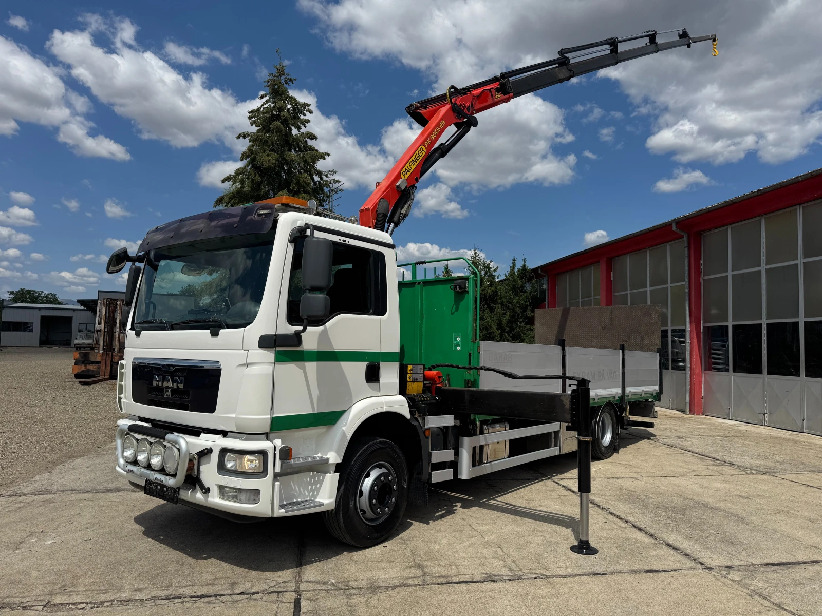 Man Tgm 15.250 + PALFINGER 9001-EH C, снимка 8 - Камиони - 55664048