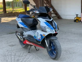  Aprilia Sr