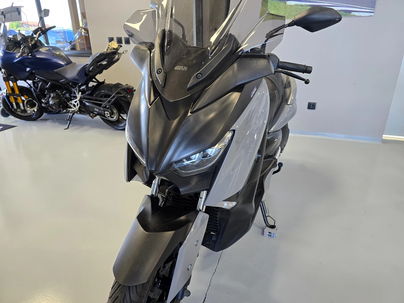 Yamaha X-max 300ie, ABS-TCS, Keyless, Full  Led! - изображение 6