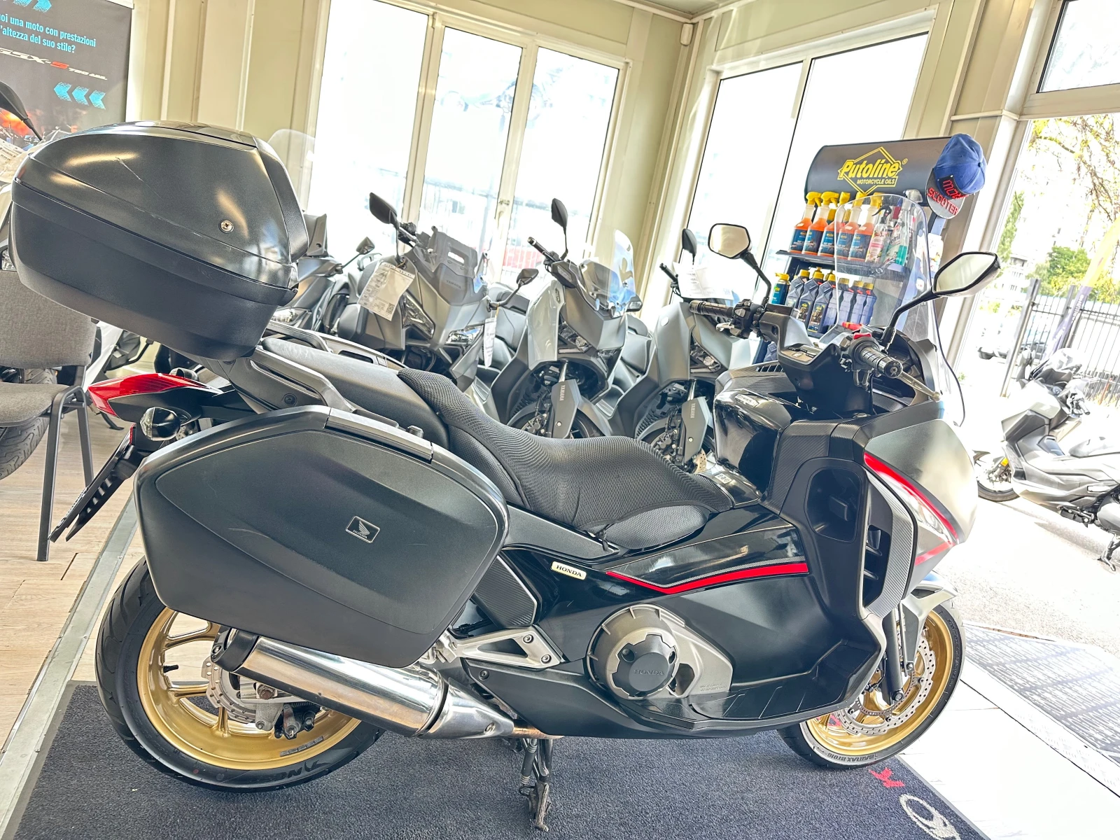 Honda Integra 750i 04.2014�. | Mobile.bg � ����������� 13