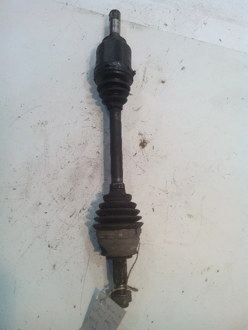 Предна лява полуоска за Фиат Пунто 1.3JTD