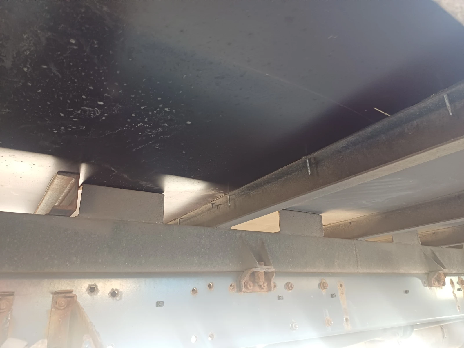    7.3  | Mobile.bg   3