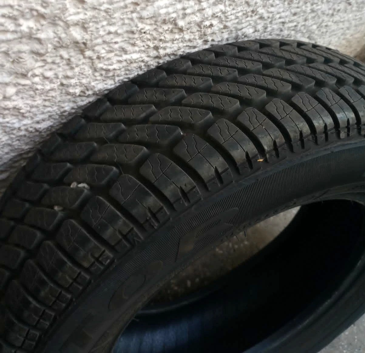 Гуми Всесезонни 155/70R13, снимка 4 - Гуми и джанти - 54650554