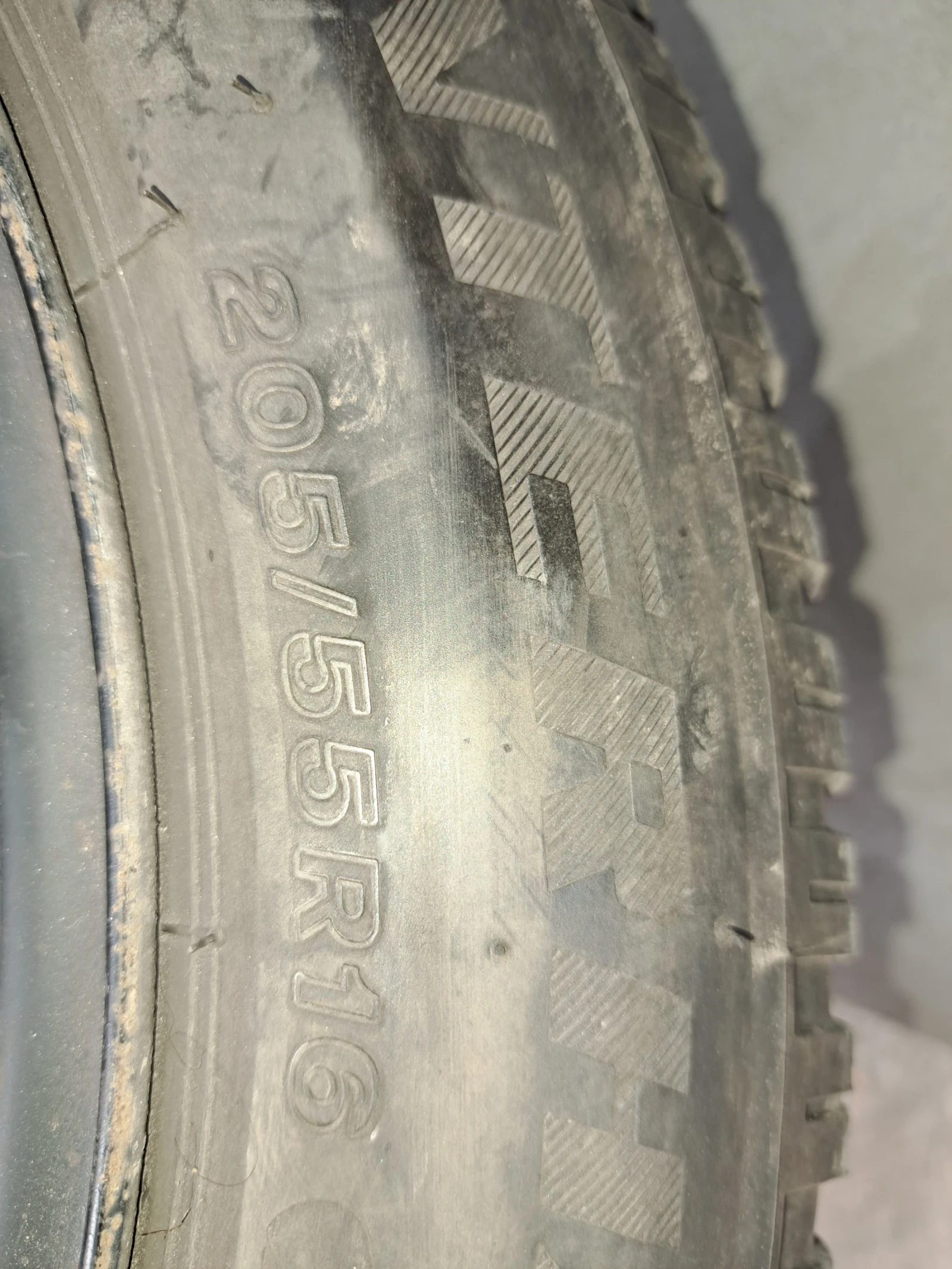 Гуми с джанти Firestone 205/55R16, снимка 3 - Гуми и джанти - 55941149