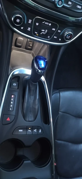 Chevrolet Volt Premier , снимка 14