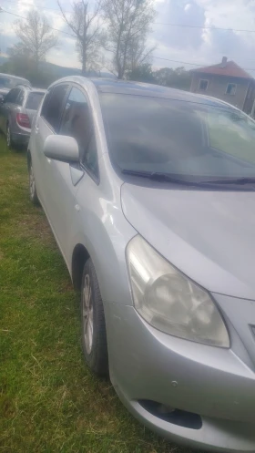 Toyota Verso 2.0, снимка 2