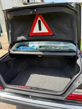 Mercedes-Benz E 200, снимка 6