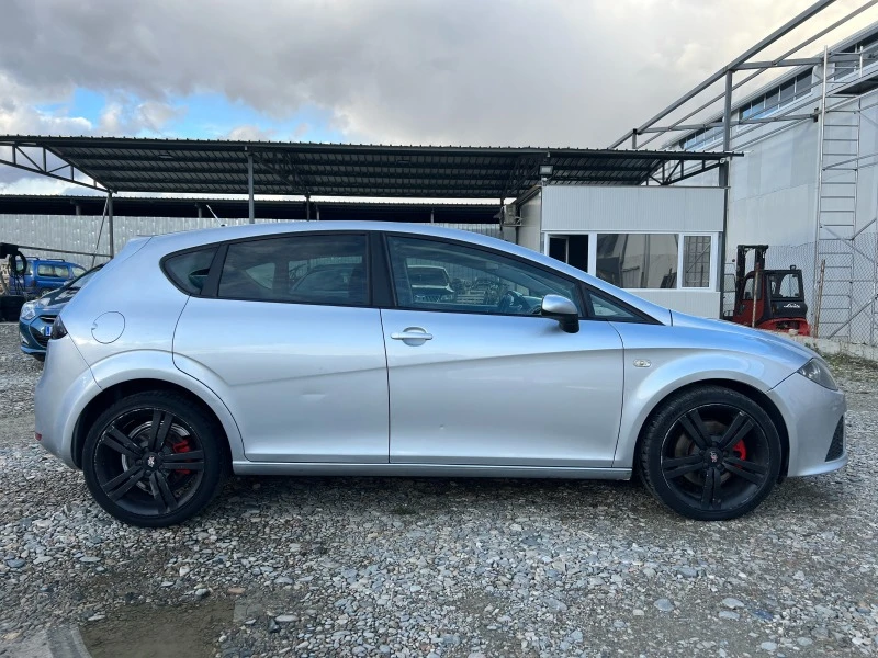 Seat Leon FR 2.0 TDI , снимка 4 - Автомобили и джипове - 42179175