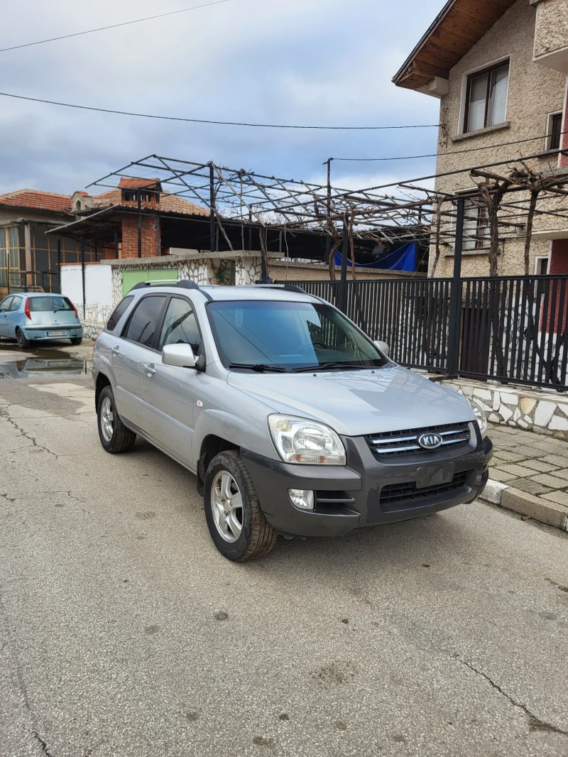 Kia Sportage 2.0 bensin/gas 4x4, снимка 3 - Автомобили и джипове - 42223076