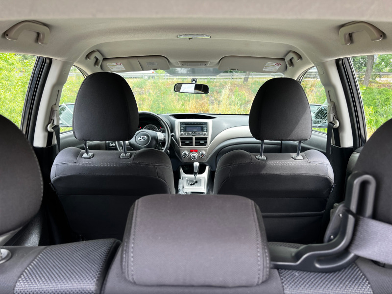 Subaru Impreza 2.0i AUTOMATIC SWISS EDITION, снимка 14 - Автомобили и джипове - 46395848
