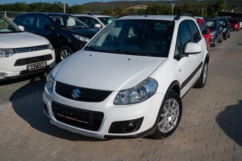 Suzuki SX4 1.6* 2013г* бензин, снимка 1 - Автомобили и джипове - 46748803