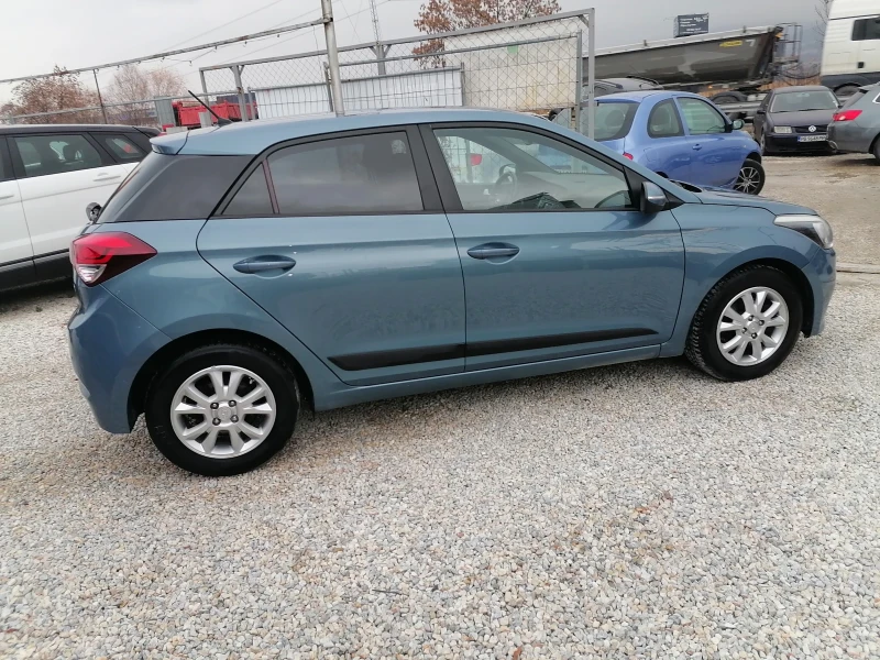 Hyundai I20, снимка 7 - Автомобили и джипове - 48276975