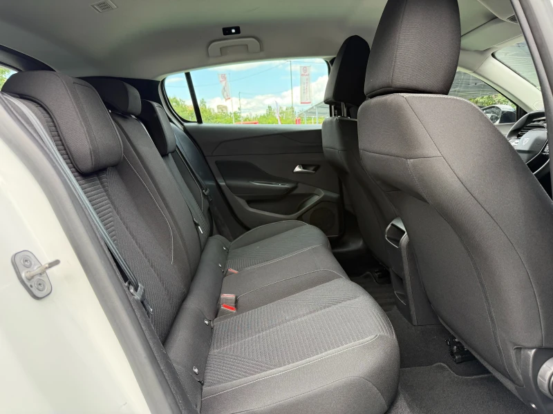 Peugeot 308 1.5 HDI, снимка 12 - Автомобили и джипове - 50995517