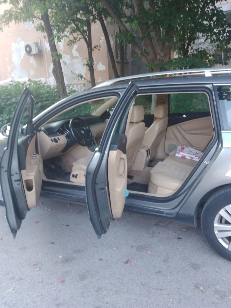 VW Passat 2.0 TDi 140к.с. 4х4 6 скорости , снимка 11 - Автомобили и джипове - 51311307