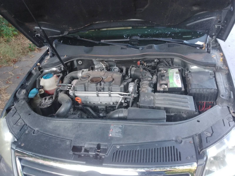 VW Passat 2.0 TDi 140к.с. 4х4 6 скорости , снимка 5 - Автомобили и джипове - 51311307