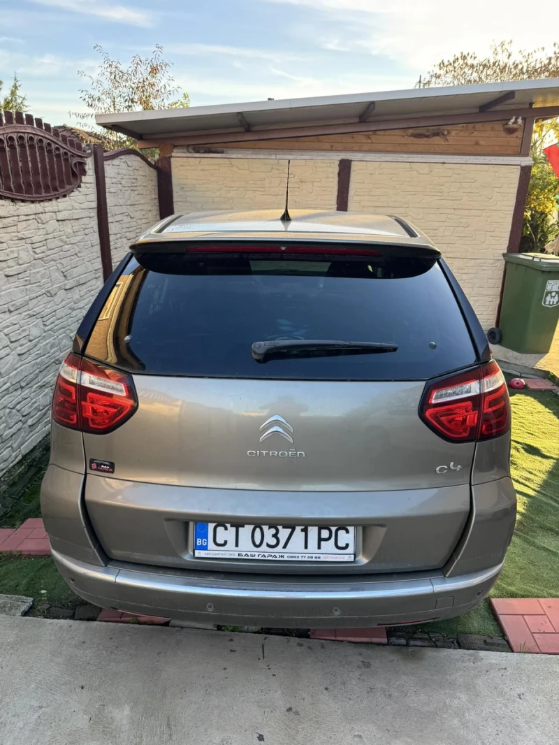 Citroen C4 Picasso, снимка 4 - Автомобили и джипове - 52426460