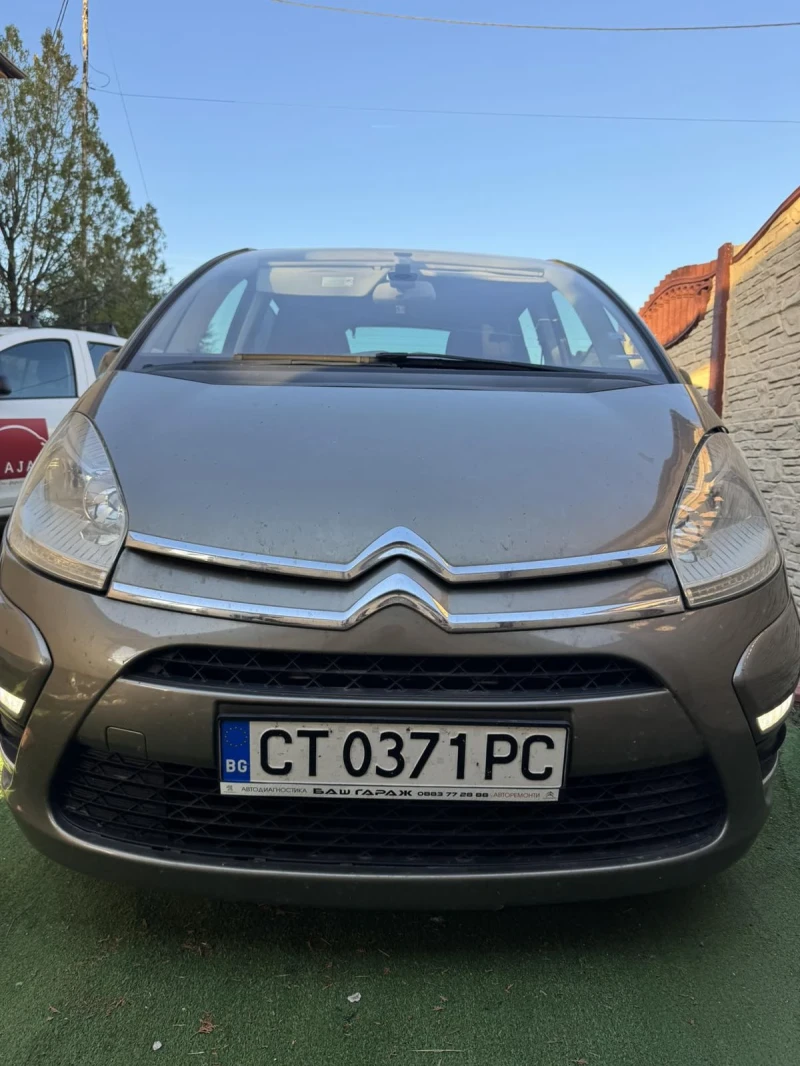 Citroen C4 Picasso, снимка 2 - Автомобили и джипове - 52426460