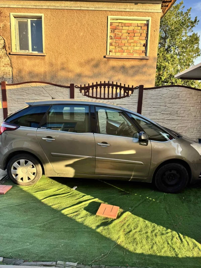 Citroen C4 Picasso, снимка 6 - Автомобили и джипове - 52426460
